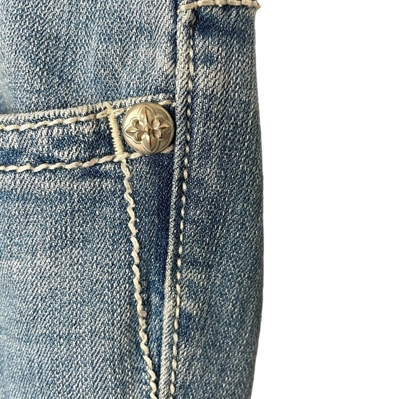 Miss Me Mid Rise Skinny Blue Jeans 💙 - Picture 6 of 14